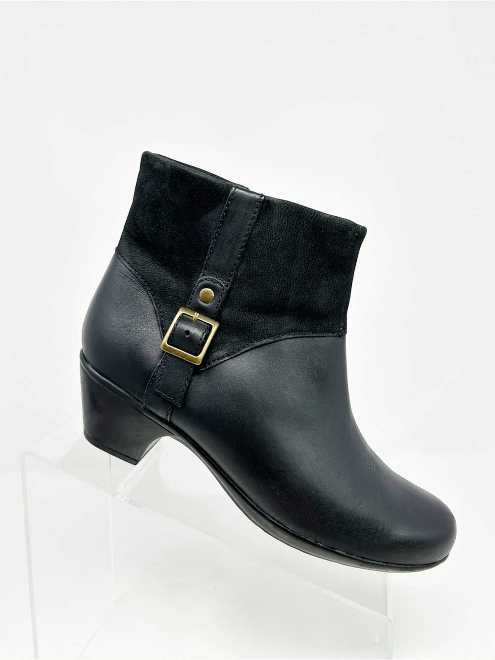 Clarks Bendables Bootie Womens Black Ankle Side Zip Buckle Strap Comfort Size 7